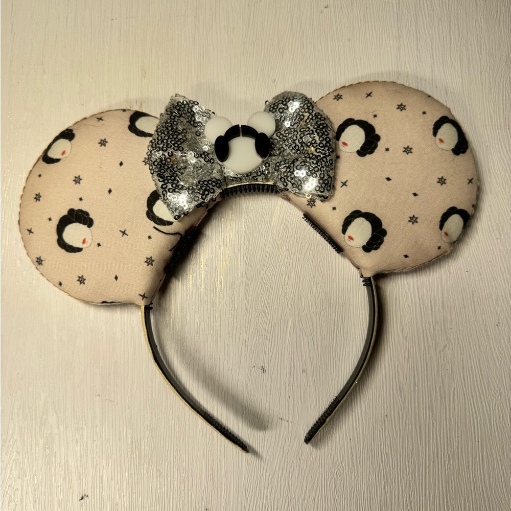 Pink Star Wars  Minnie Ear Headband with Silver Sequin Bow